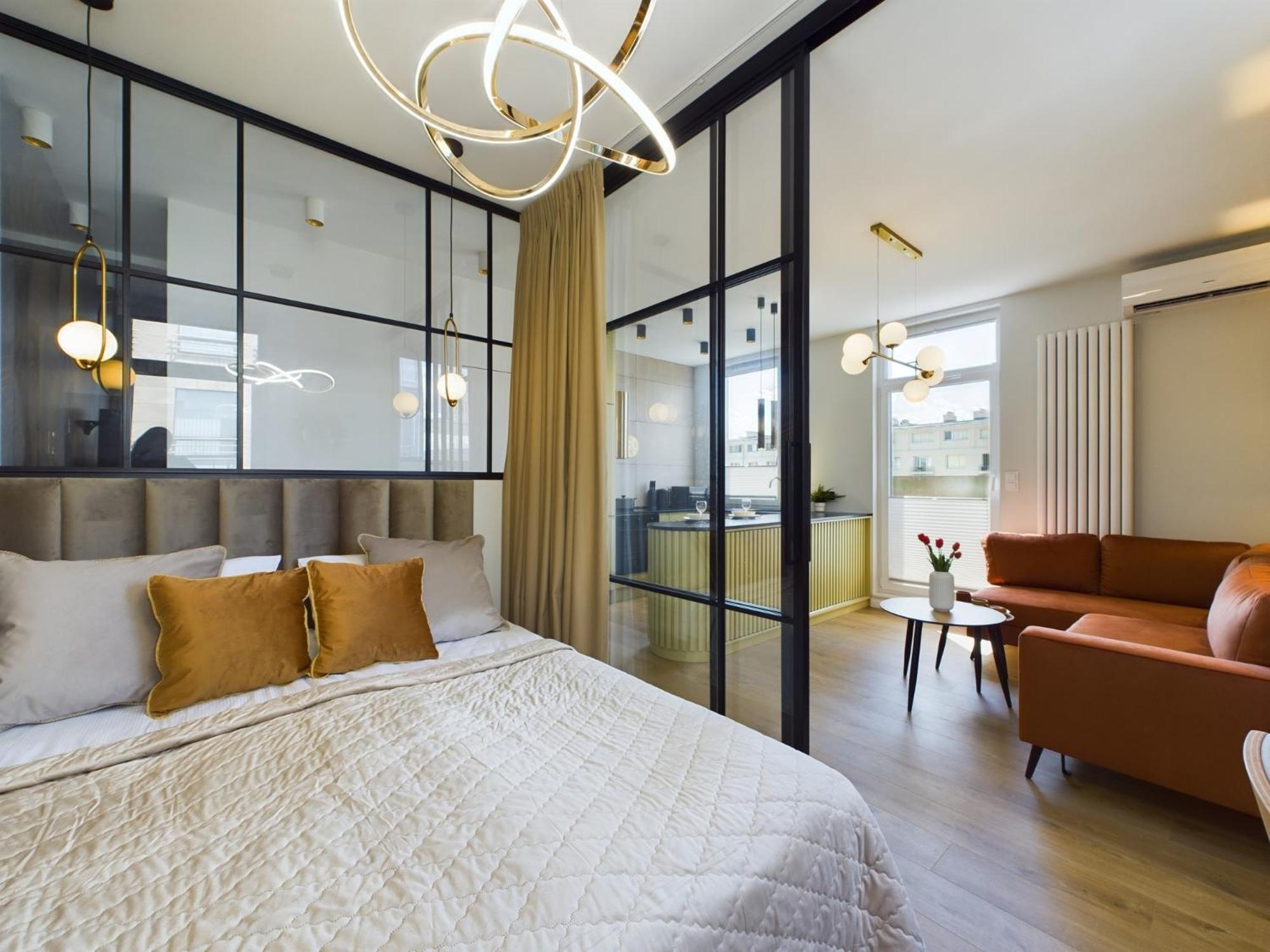 City Center Apartments Hoza By Noclegi Renters Varsovie Extérieur photo