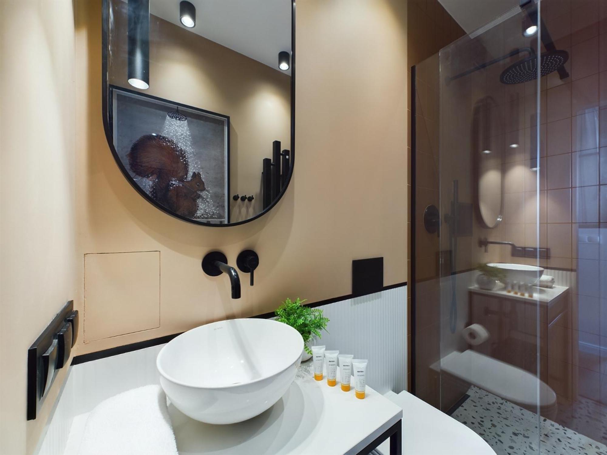 City Center Apartments Hoza By Noclegi Renters Varsovie Extérieur photo